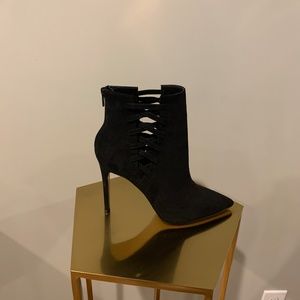 ALDO Women's Tuxedo Ankle Booties - Size 8.5 NWOT